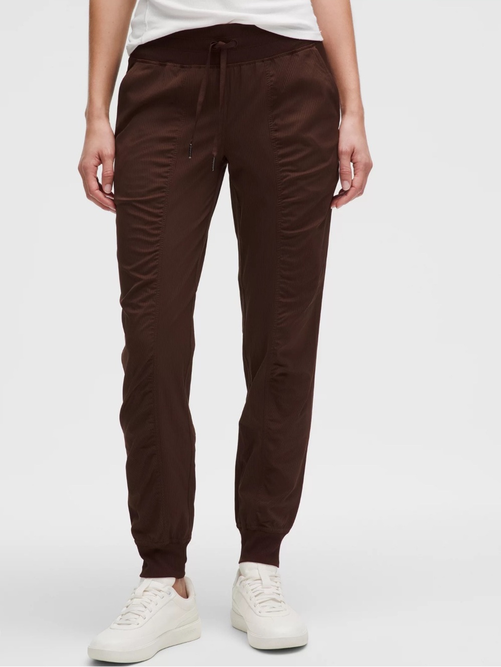 LULULEMON Dance Studio Joggers Pants Dark Brown Women’s Size 8 Inseam 28”